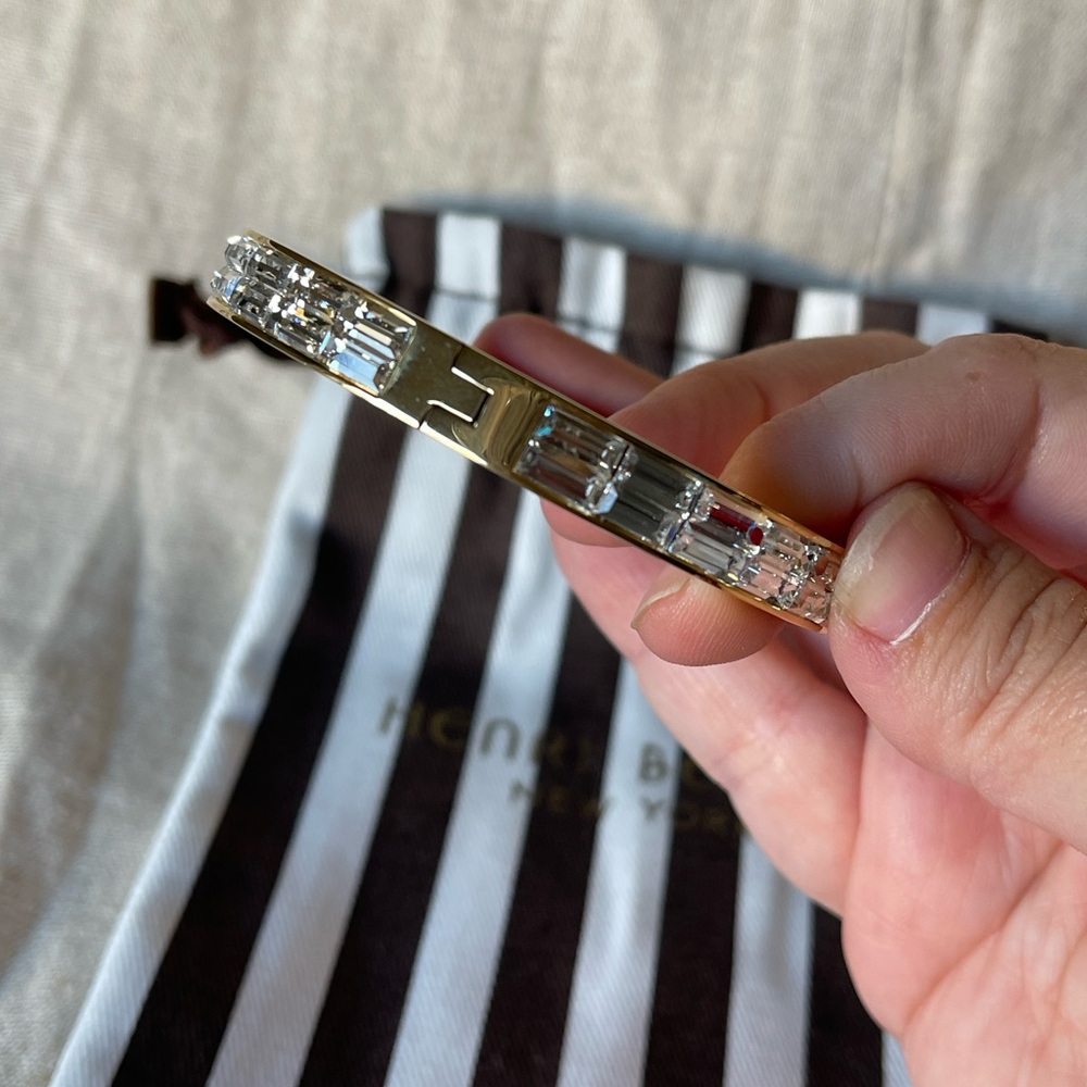 HENRI BENDEL Crystal Bracelet! - Picture 8 of 13